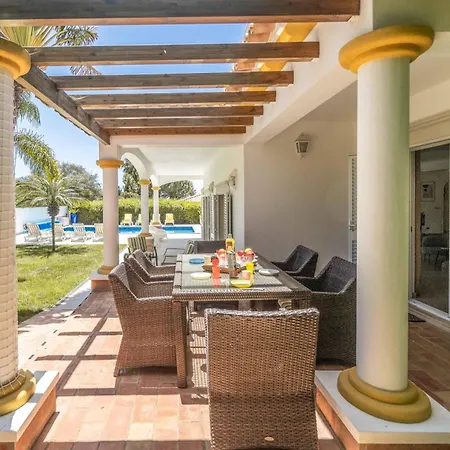 Zen Balaia Villa Olhos de Agua (Albufeira)